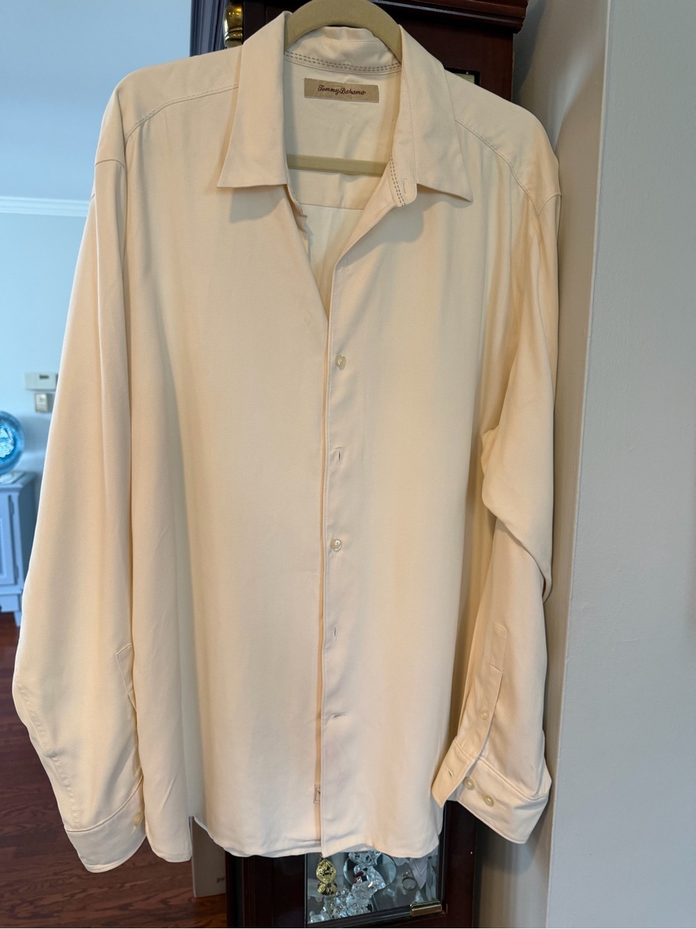 Tommy Bahama Cream Collared Button-Front Shirt